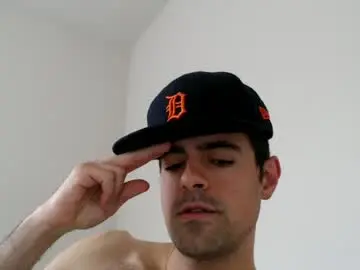 Chaturbate Adult Webcams of michmark23