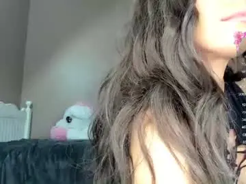 Chaturbate Best live sex cam show of amialovesall19