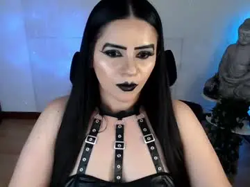 Chaturbate Live Sex Cam of emili_evans_