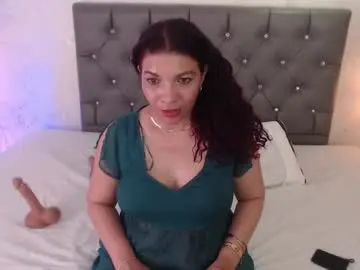 Chaturbate Nude Webcam of serena_houstonn