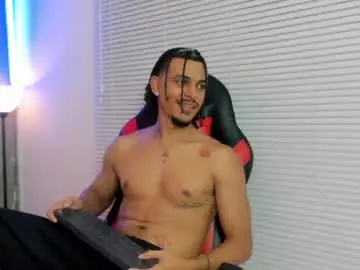 Chaturbate Free Live Porn of jordan_love77