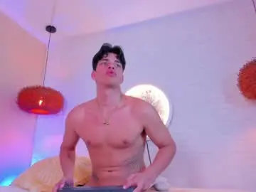 Chaturbate Free Live Porn of benjamin_more