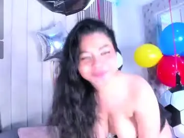 Chaturbate Live Sex Cam of lizzyponcee