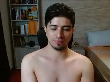 Chaturbate Watch Live Sex Cams of aaron_paul_
