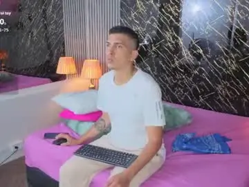 Chaturbate Live Porn of dereck_smithh