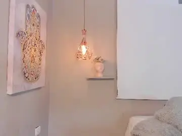 Chaturbate Watch Live Sex Cams of scarlet_vixen_