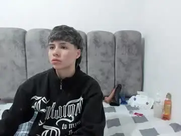 Chaturbate Sex Cam of bruno_cruz