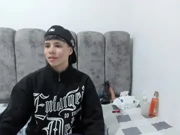 Chaturbate Live Porn of bruno_cruz