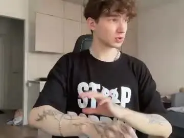 Chaturbate Live Porn of drinklinov