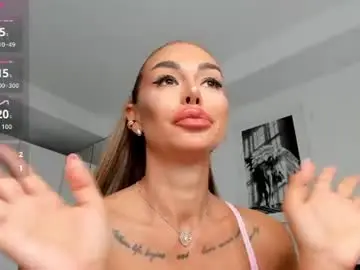 Chaturbate Free Porn Cam of elinamoon_