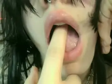 Chaturbate Live Porn of nishazenisek