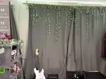 Chaturbate Live Porn of nishazenisek