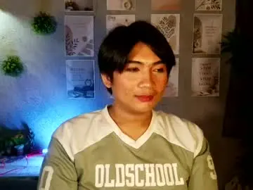 Chaturbate Live Sex of ur_fucking2005