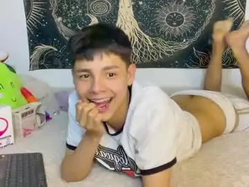 Chaturbate Live Porn of andy_belier