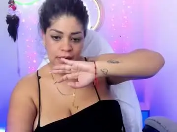 Chaturbate Watch Live Sex Cams of latinamav22