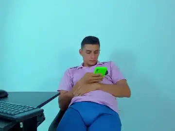 Chaturbate Sex Cam of max_wild01