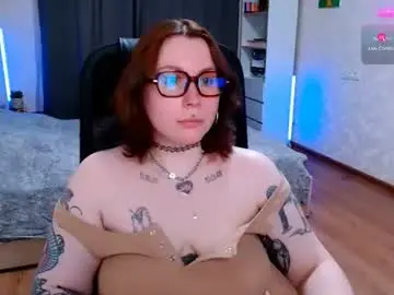 Chaturbate Live Sex Cam of ur_geekgirl
