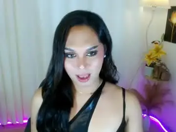 Chaturbate Live Sex Cam of caprize_diva