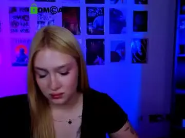 Chaturbate Live Porn of playful_sophie