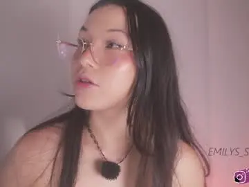Chaturbate Live Sex Cam of emilys_scott