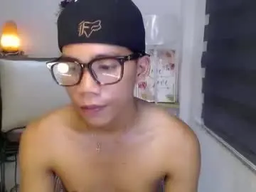 Chaturbate Live Porn of straight_moreno69