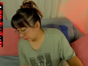 Chaturbate Live Sex Cam of ella_harry