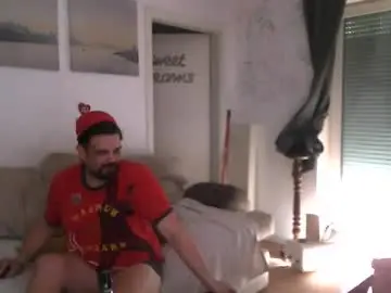 Chaturbate Private Sex Chat of menace2dennis