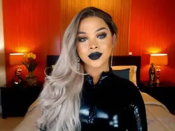 Chaturbate Live Porn of urmajestytyra