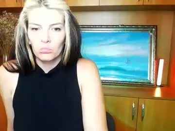 Chaturbate Live Sex Cam of vanrey_