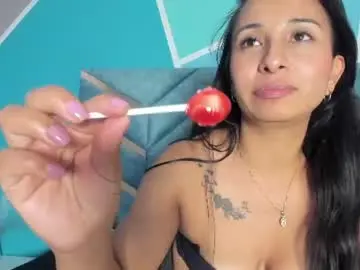 Chaturbate Best live sex cam show of yeilylopez