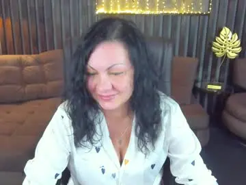Chaturbate Free Porn Cam of irissmoon1