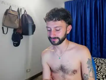 Chaturbate Live Sex of santi_mateo