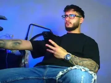 Chaturbate Live Sex Cam of xandercagex
