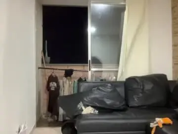 Chaturbate Nude Webcam of mia_miller16