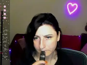 Chaturbate Live Sex Cam of muse_kitty_jenia