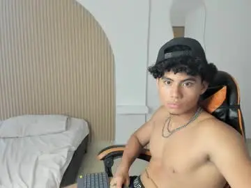 Chaturbate Live Porn of peter_rory