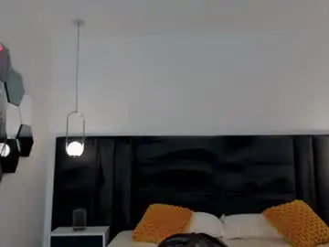 Chaturbate Free Live Porn of sarahrhodes_