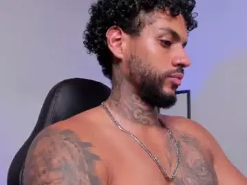 Chaturbate Watch Live Sex Cams of luigi1_