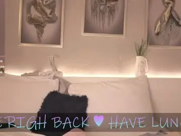 Chaturbate Live Sex Cam of _victoria_hills