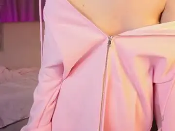 Chaturbate Best live sex cam show of alicekruze