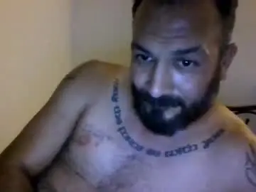 Chaturbate Live Sex Cam of larrabee13