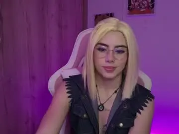 Chaturbate Sex Cam of lilyrouse_