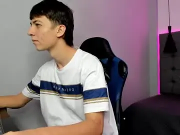 Chaturbate Live Sex Cam of marcellovega