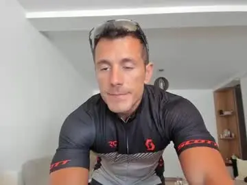 Chaturbate Nude Webcam of roberto4ever