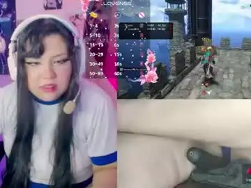 Chaturbate Watch Live Sex Cams of crystal_velvet01