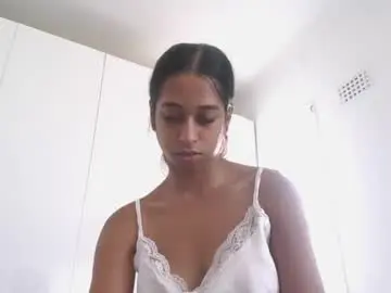 Chaturbate Sex Chat of indanbella19