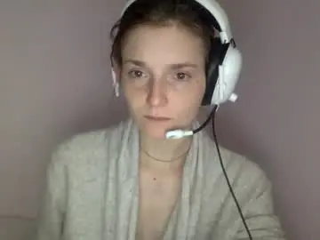 Chaturbate Live Sex Cam of luci_layne