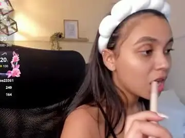 Chaturbate Sex Chat of lucia_brown_