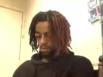 Chaturbate Live Sex Cam of daddylongyk