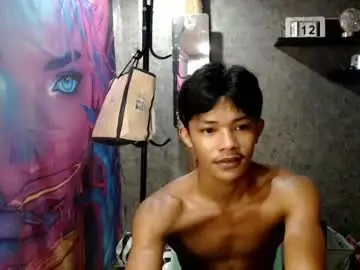 Chaturbate Sex Cam of pinoy_cuteboy69
